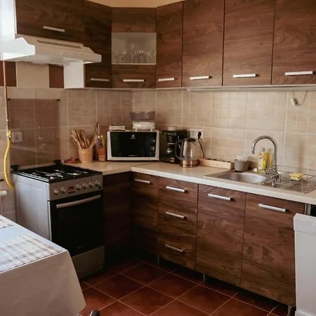 Dobay Апарт-отель Дьюла