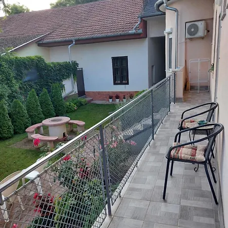 Апарт-отель Dobay Дьюла