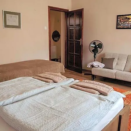 Dobay Aparthotel *