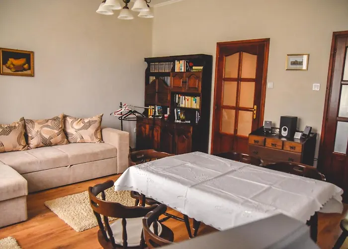 Dobay Apart Otel Gyula