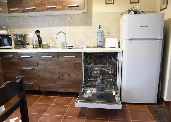 Dobay Hotel de apartamente Jula