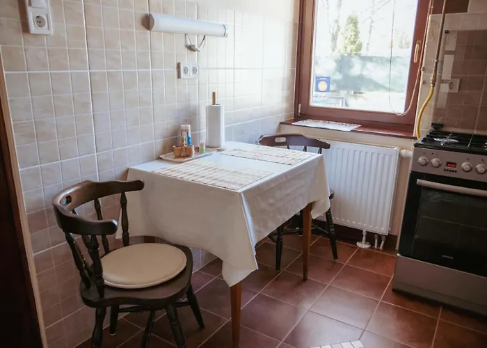 Hotel de apartamente Dobay Jula
