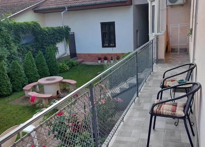 Hotel de apartamente Dobay Jula