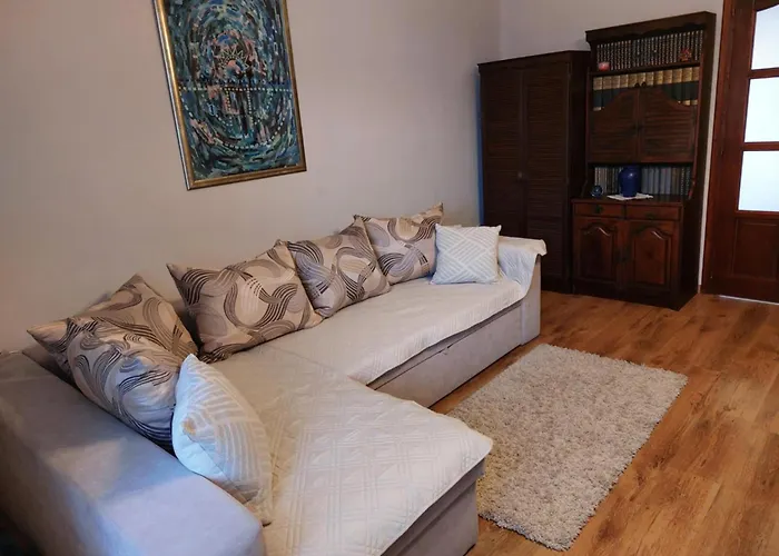 Hotel de apartamente Dobay Jula